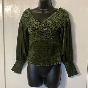 Steve Madden BB Dakota Women’s Rifle Green Scrunchy Long Sleeve Velvety Felt Top